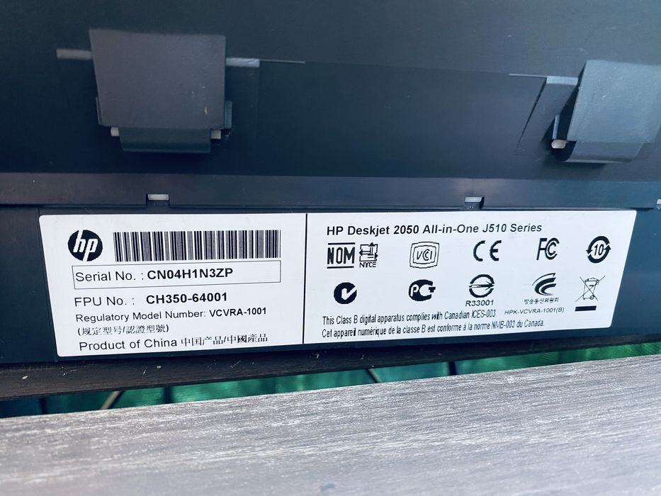 Принтер HP Deskjet 2050