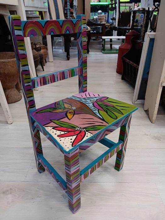Cadeira Madeira Desing e Pintura