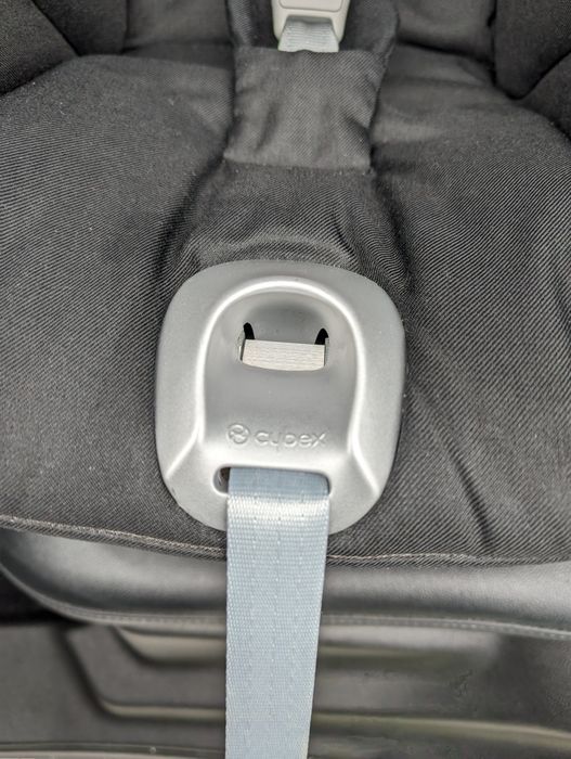 Conjunto Cybex Cloud Z, Base Z isofix