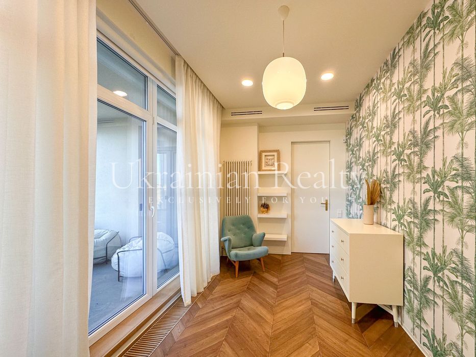 Продаж квартири з терасою 250 м²  ЖК A-52. Січових Стрільців, 44а