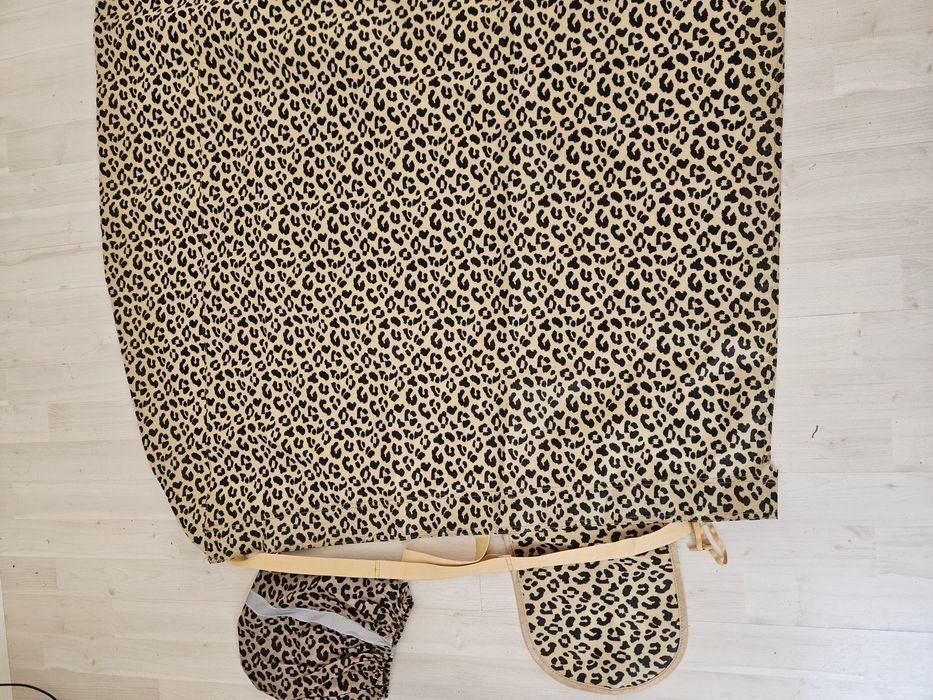 Накидка на лобове скло захисник від снігу, дощу, сонця  леопард