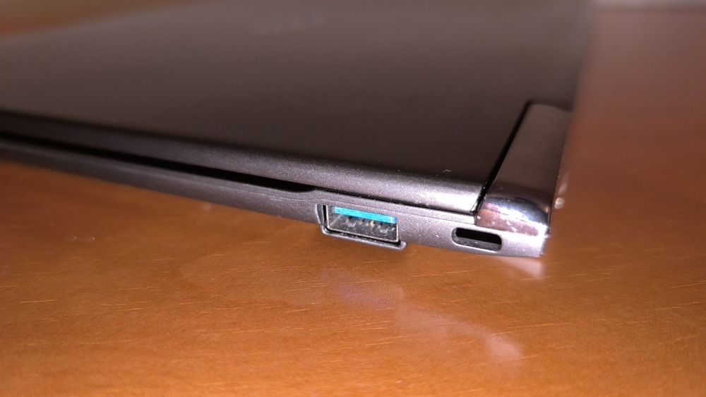 Portátil Toshiba Ultrabook