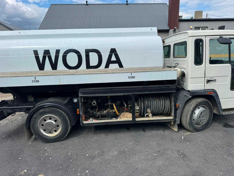 Sprzedam myjkę ciśnieniową Volvo FL6