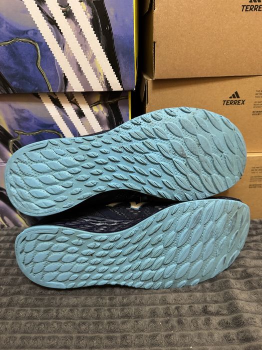 Чоловічі кросівки New Balance FF Arishi MARISCV2 47(30,5см) оригінал