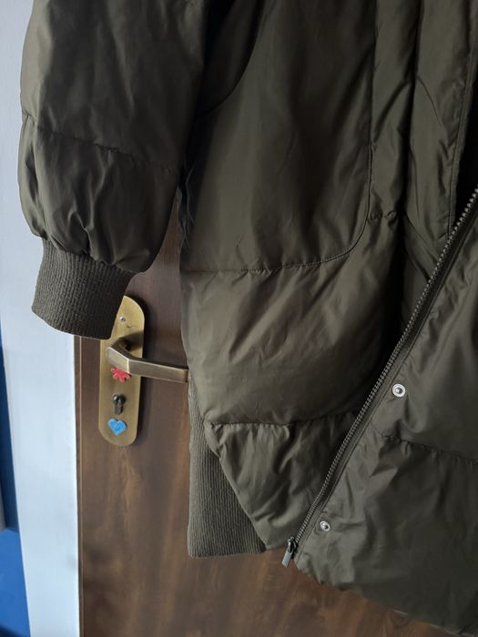 Kurtka płaszcz puchowy Stradivarius khaki puch naturalny