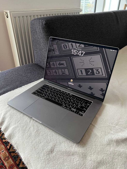 MacBook Pro 2019 16