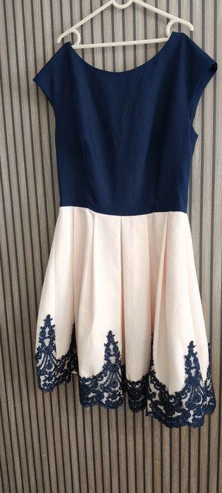 Sukienka elegancka