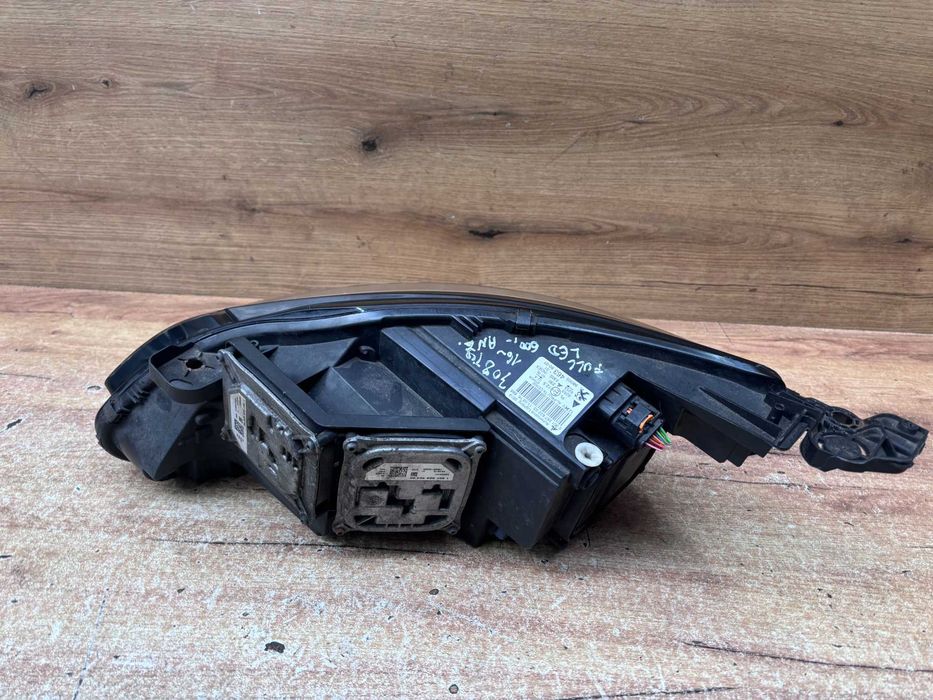 Lampa przednia prawa Peugeot 308 T9 Full led