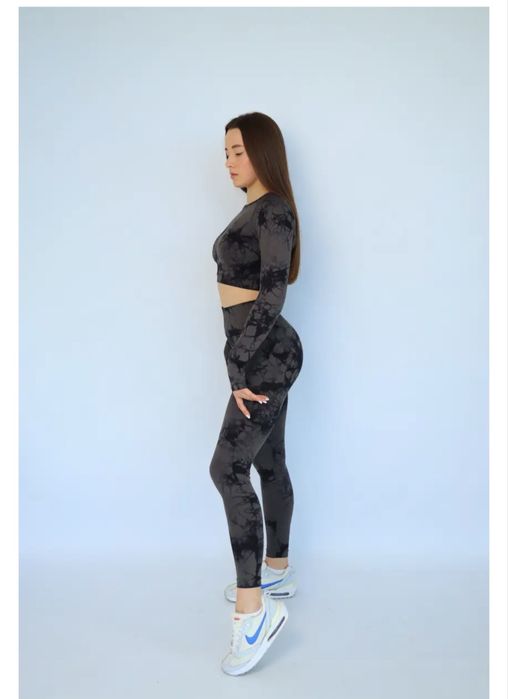 Спотривний костюм на S