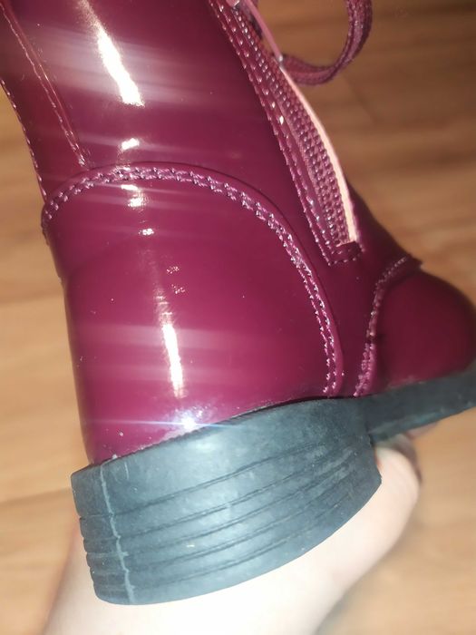 Lakierowane bordowe jesienne botki glany 22 h&m jak nowe eleganckie