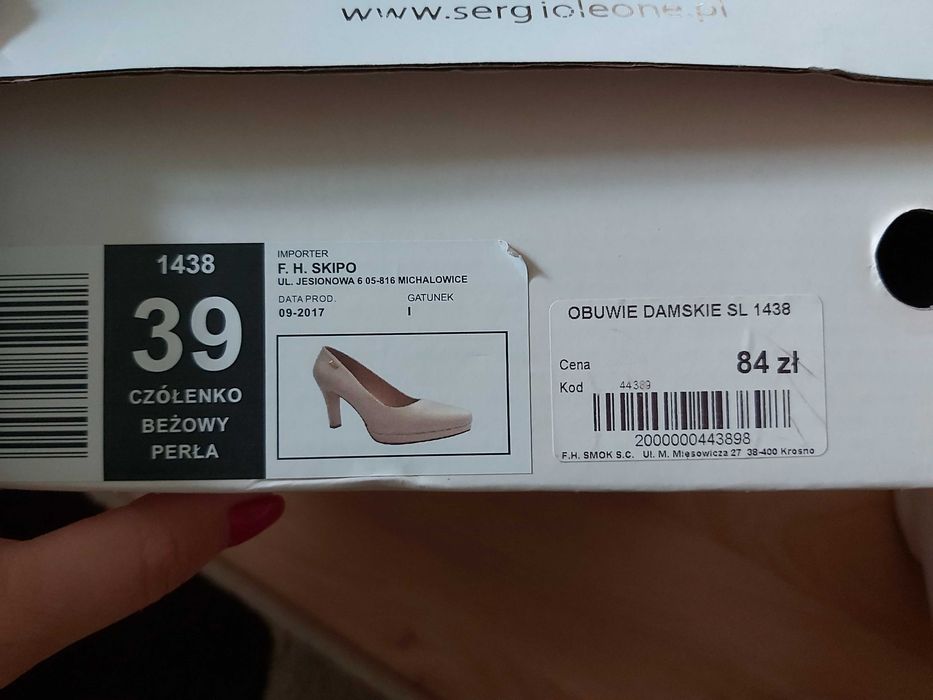 Czółenka beżowe kremowe perłowe szpilki roz 39