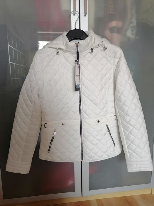 Kurtka damska. Ecru