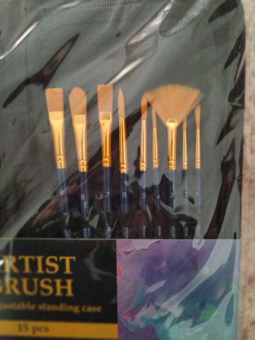Conjunto 15 pinceis com estojo