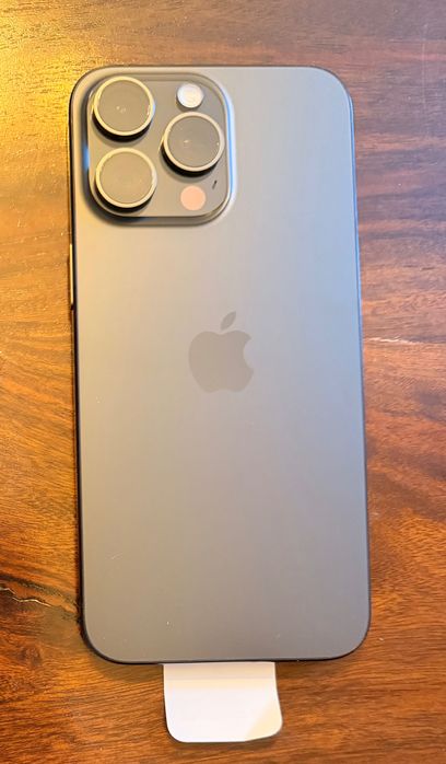 iPhone 15 pro max nowy