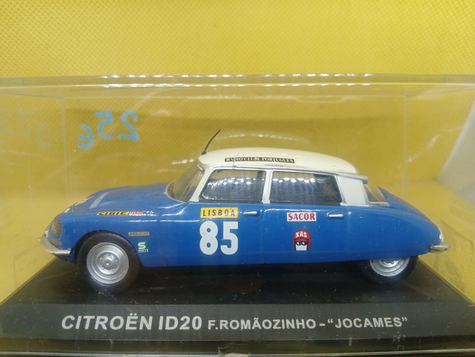 Miniaturas  Citroen, escala 1/43, em estado de novas