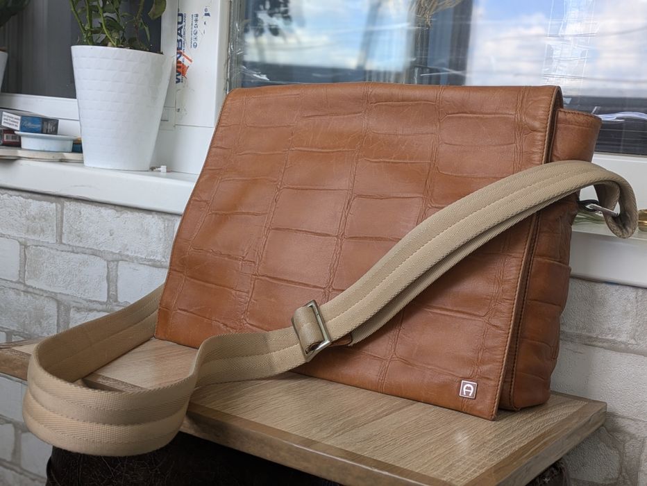 Кожаная сумка, Италия