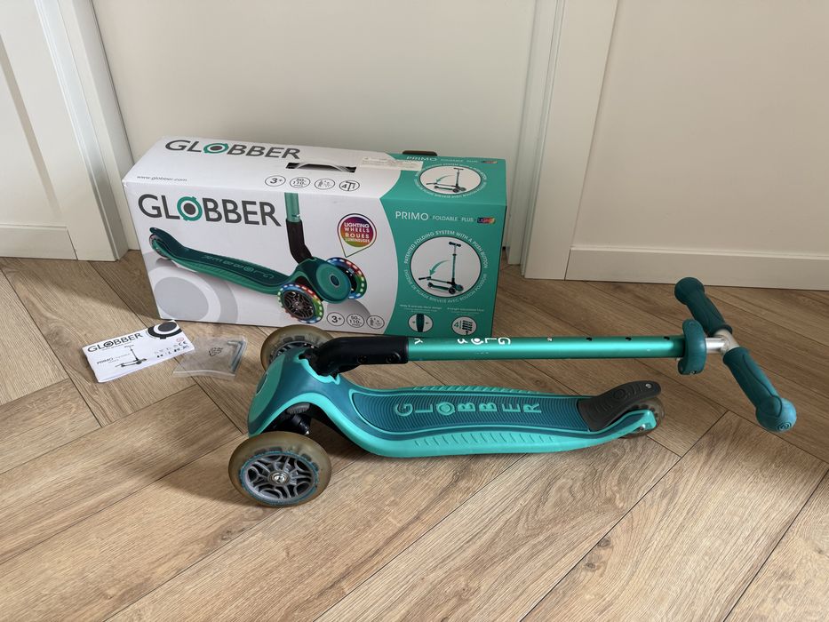 Дитячий самокат Globber Primo Foldable plus Lights зелений