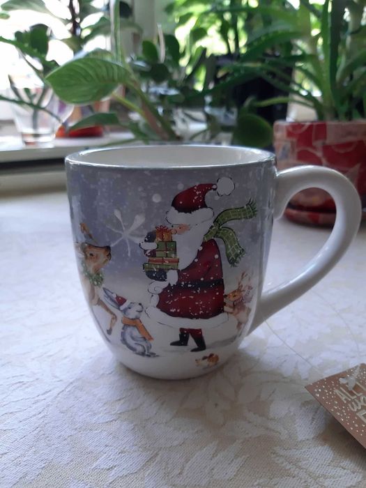 Nowy duży kubek z Mikołajem