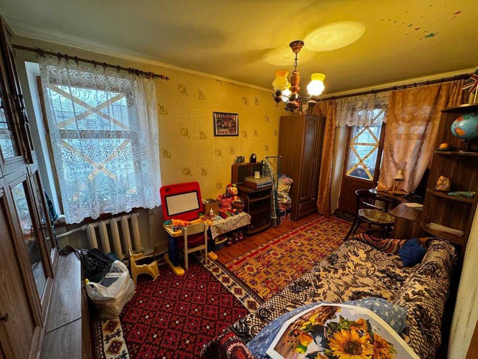 40856 Продам простору 3к квартиру з ремонтом на ПРИБУЗЬКІЙ GUL