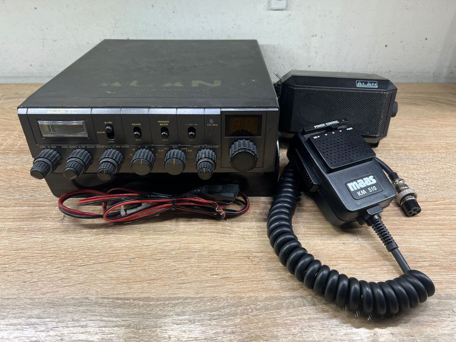 Zewnętrzny głośnik mikrofon ze wzmocnieniem Alan 87 z płytka echa.