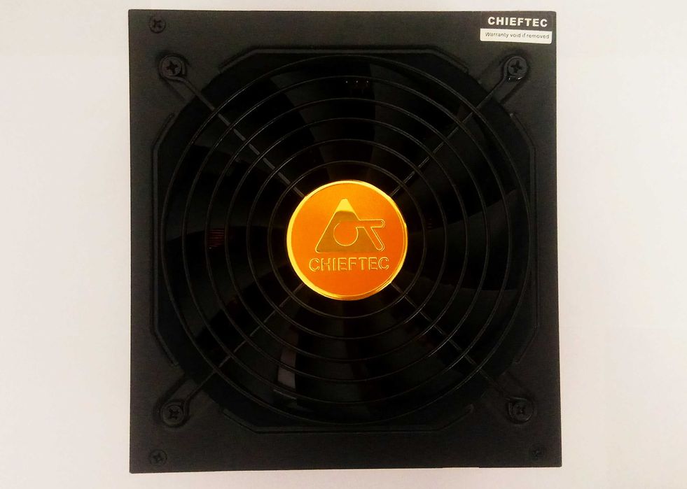 Продам новий блок живлення. Chieftec Proton bdf-850c 850 watt