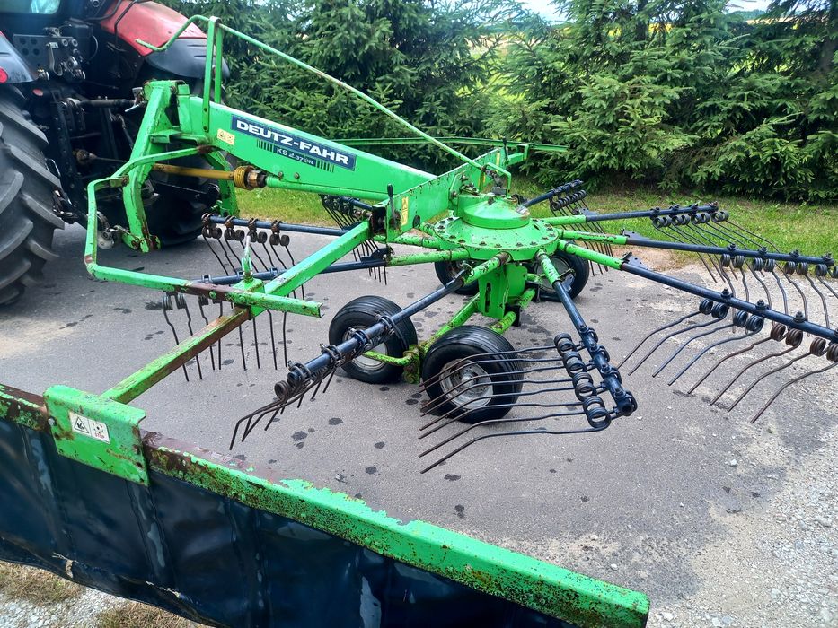 Zgrabiarka do siana Deutz-Fahr tandem karuzela NIE Fella Claas Kuhn