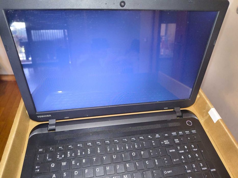 Toshiba Satellite C50D-B | Excelente estado | Ler descrição (Lento)