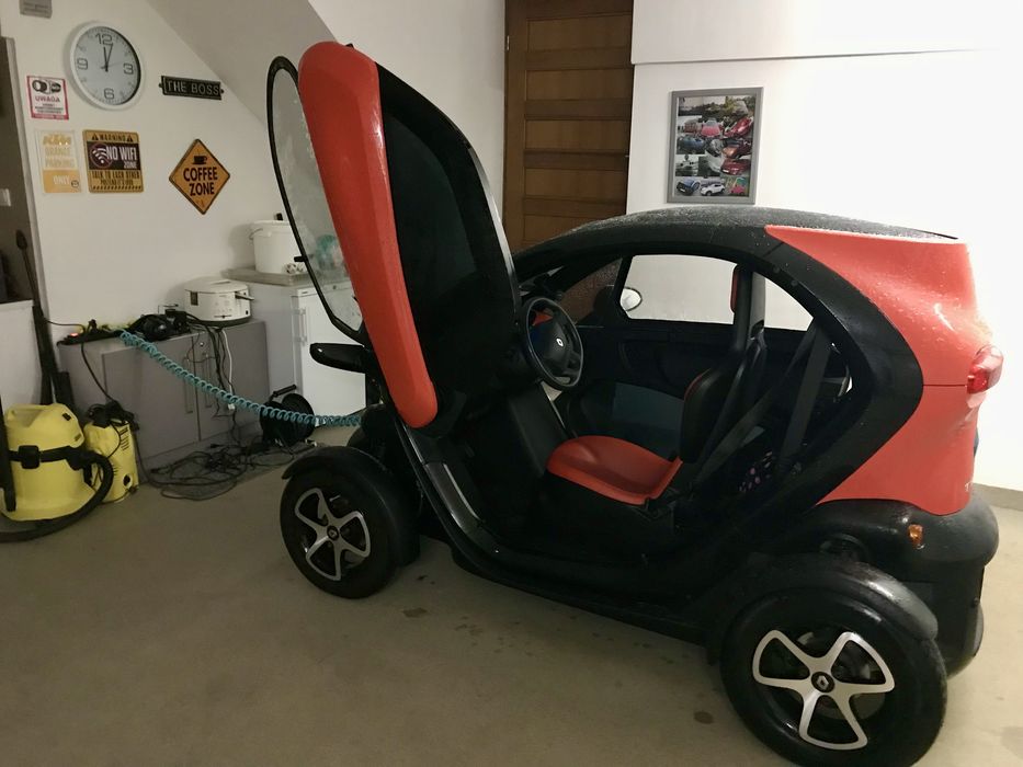 Renault TWIZY wersja Life 80 salon 38 tys km na B1