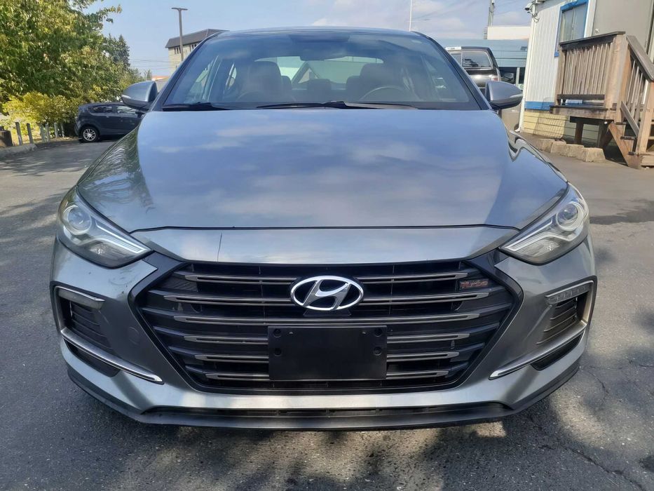 Hyundai Elantra      2018