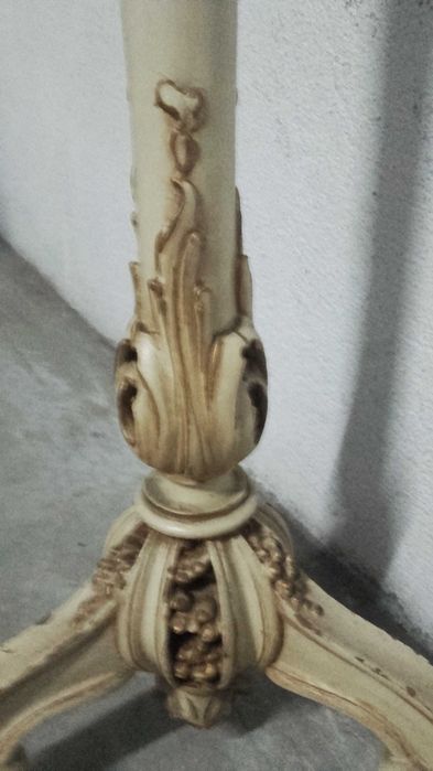 Par de colunas antigas