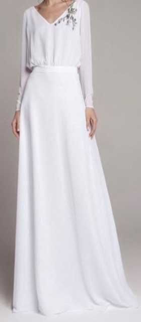 Piękna i delikatna sukienka ślubna