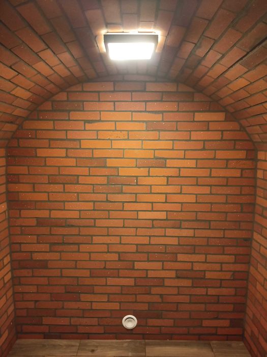 schron , piwniczka betonowa , ziemianka , piwnica , sauna ogrodowa