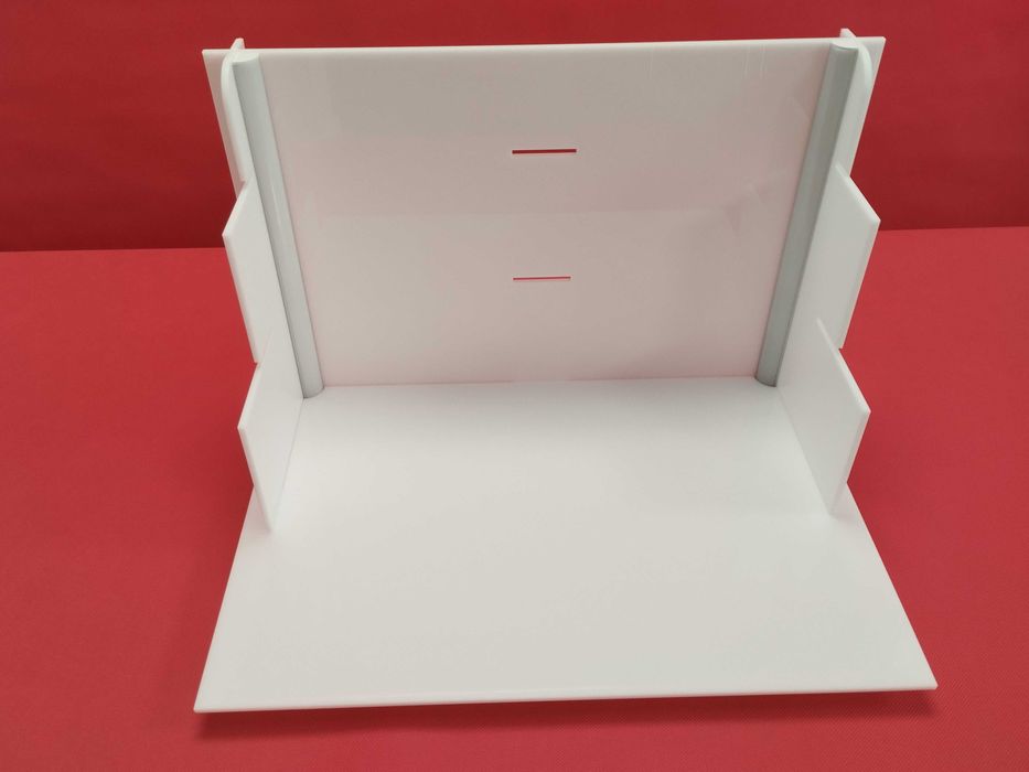 Podświetlany trzypoziomowy ekspozytor do ciast i deserów 2 zestawy