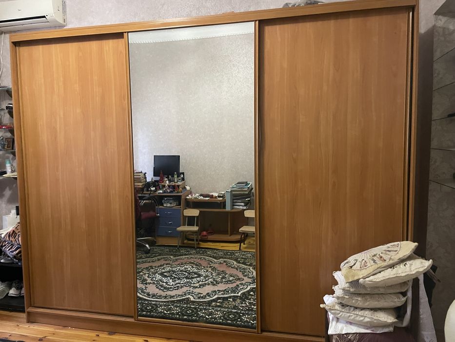 Продам шкаф купе