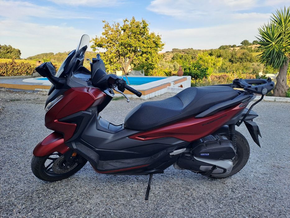 Honda Forza 125 usada