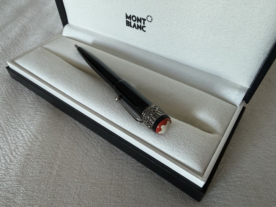Montblanc Heritage Rouge & Noir Spider Metamorphosis Special Edition Black Ballpoint
