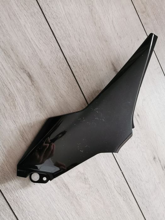 Kawasaki z900 osłona owiewka panel wypełnienie prawe