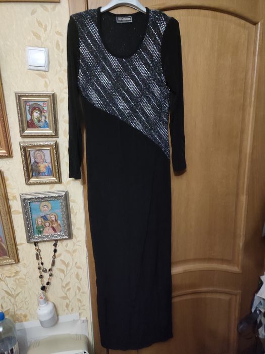 Платье вечернее чёрное длинное