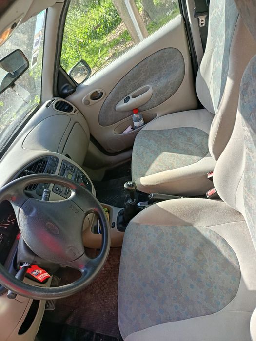 Vendo Ford Fiesta
