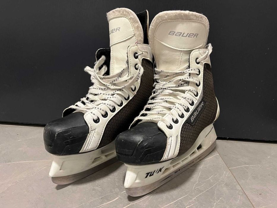 Łyżwy hokejowe Bauer 42
