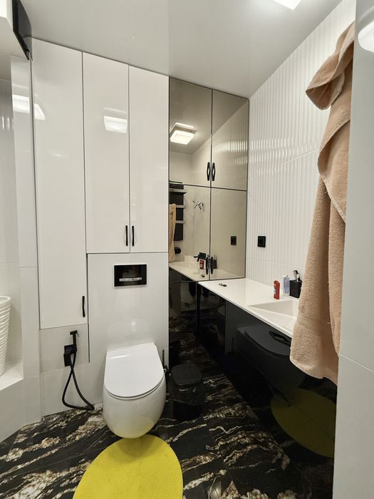 LUXURY Видова двокімнатна в центрі Ірпеня! Дизайнерський ремонт!