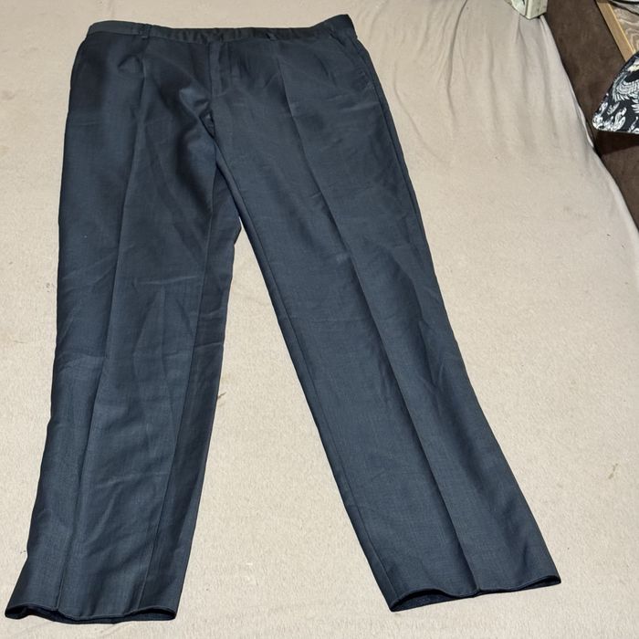 Штани парадно вихідні фірми Hugo Boss підійде на свадьбу