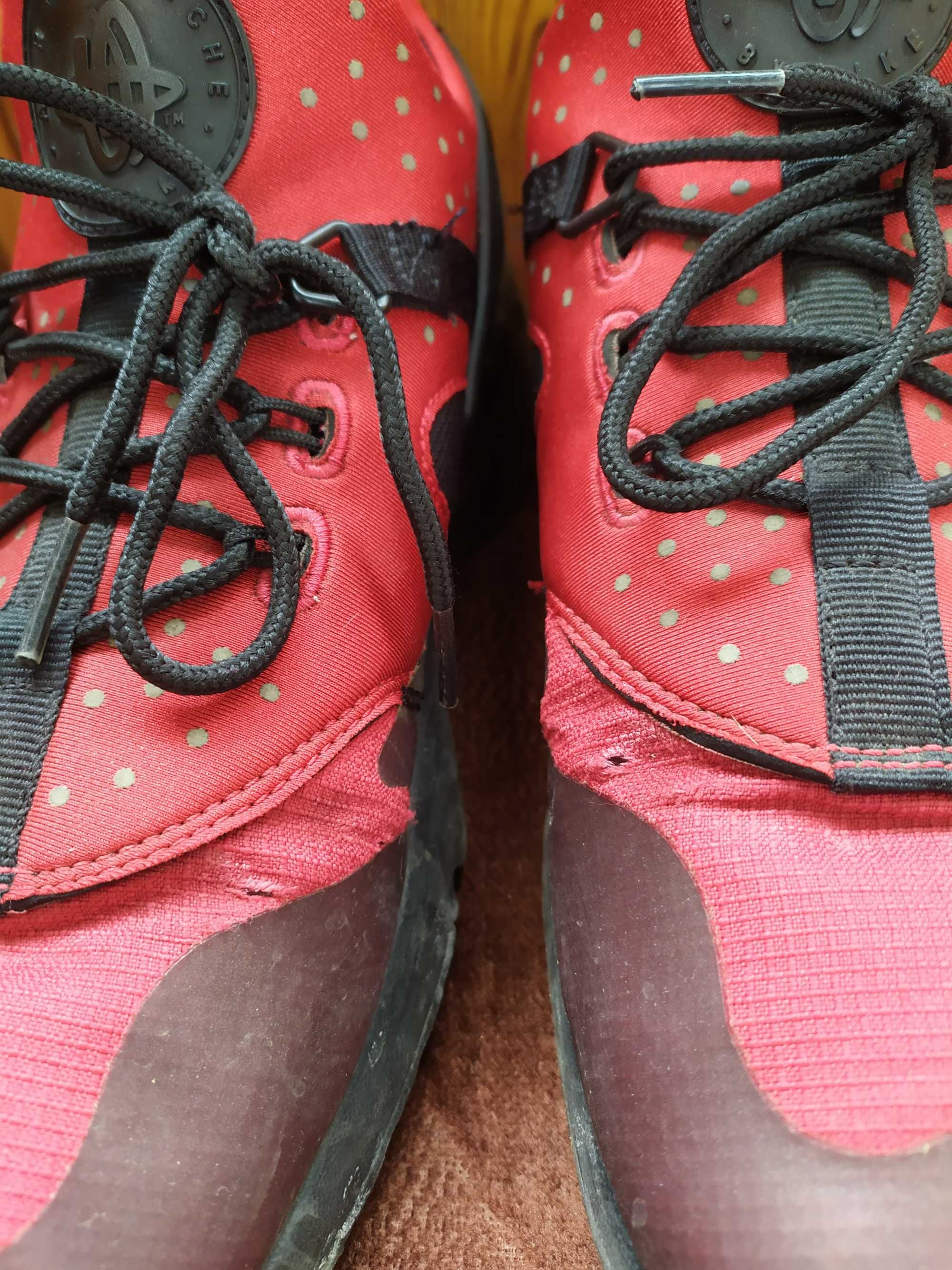 nike air huarache utility red 500 Olx