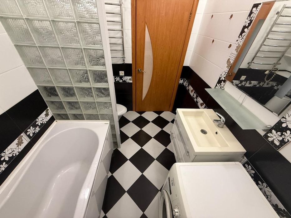 Продаю 2х комнатную квартиру в самом Центре города.