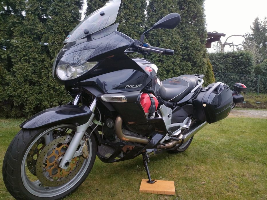 Moto Guzzi Norge 1200 czarny