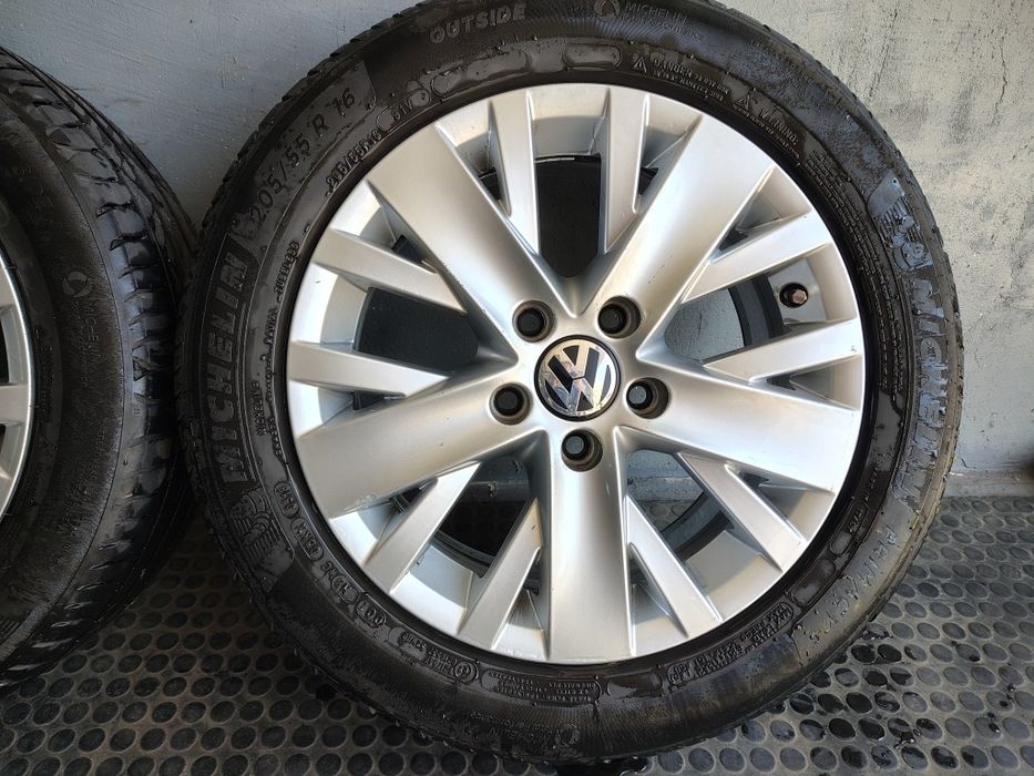 Alufelgi VW kompletne opony Michelin rant
