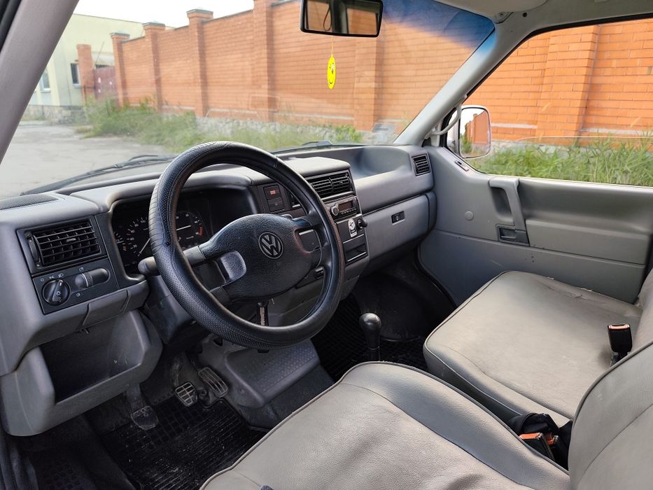 Продам Volkswagen т4 caravelle / Оригинальный пассажир  8+1,  2.5 TDI
