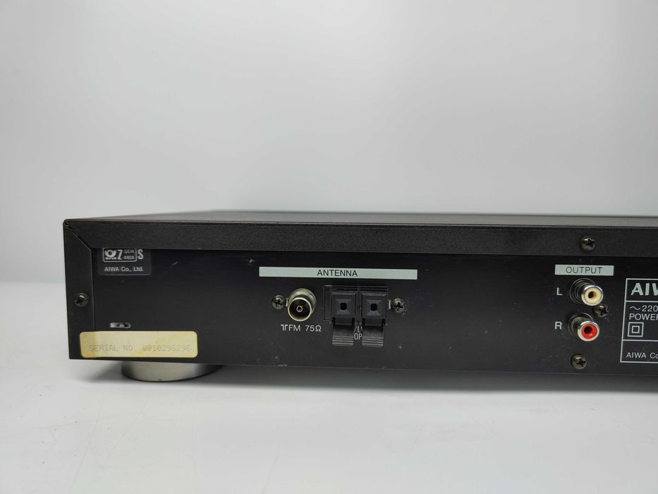 AIWA XT-003 tuner radiowy