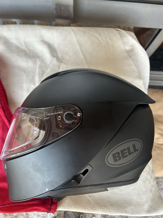 Capacete de moto BELL