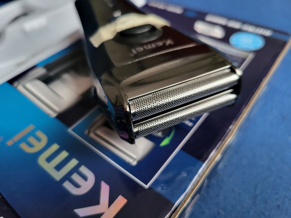 Golarka akumulatorowo-sieciowa  -nowa